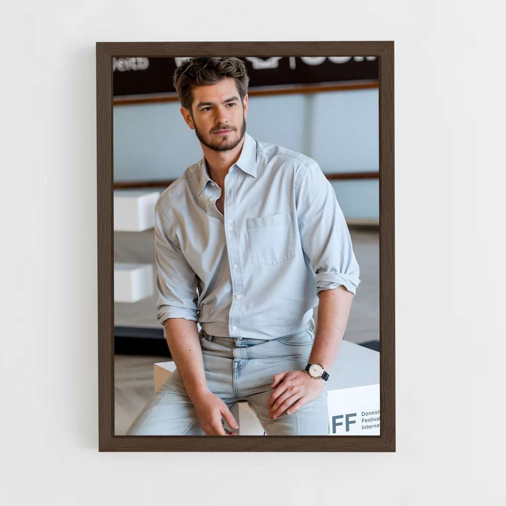 ap-andrew garfield-5 cadre Bois foncé