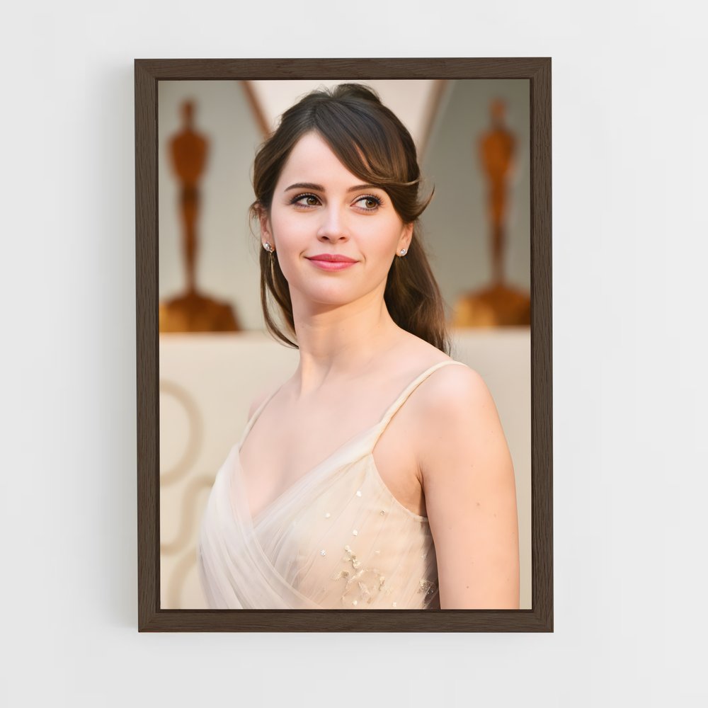 ap-felicity jones-3 cadre Bois foncé