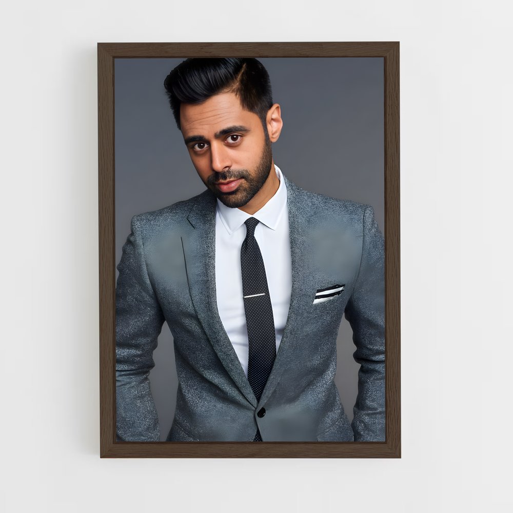ap-hasan minhaj-7 cadre Bois foncé