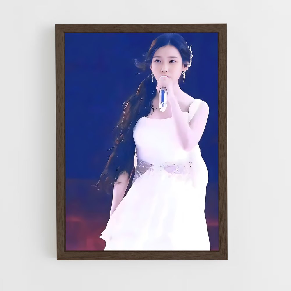ap-iu lee ji-eun-13 cadre Bois foncé