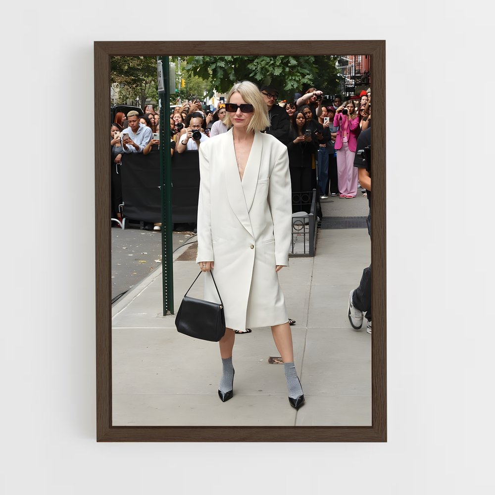ap-naomi watts-1 cadre Bois foncé