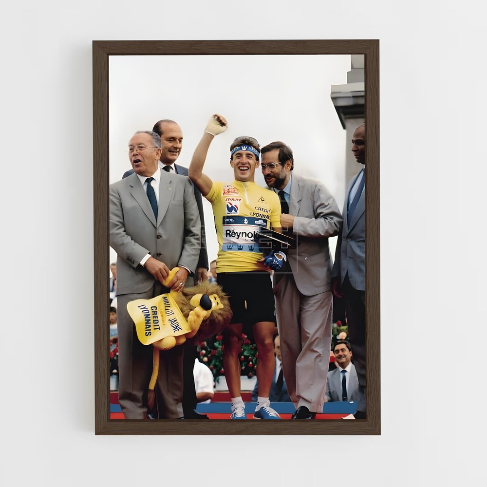 ap-pedro delgado-3 cadre Bois foncé