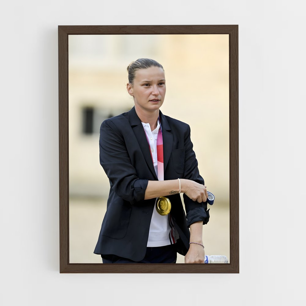 ap-amandine leynaud-4 cadre Bois foncé