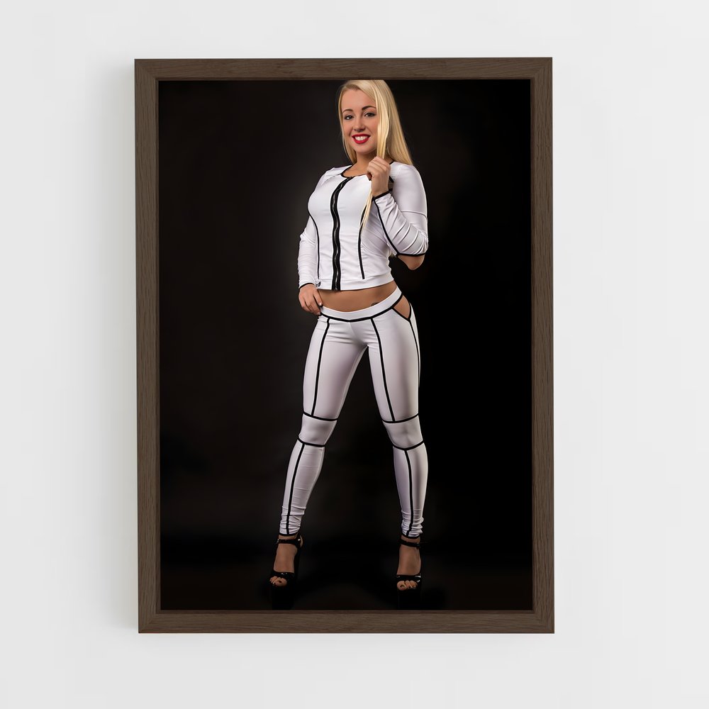 ap-anastasia sokolova-9 cadre Bois foncé