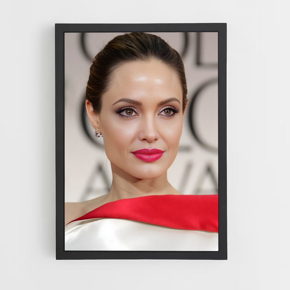 ap-angelina jolie-5 cadre Noir