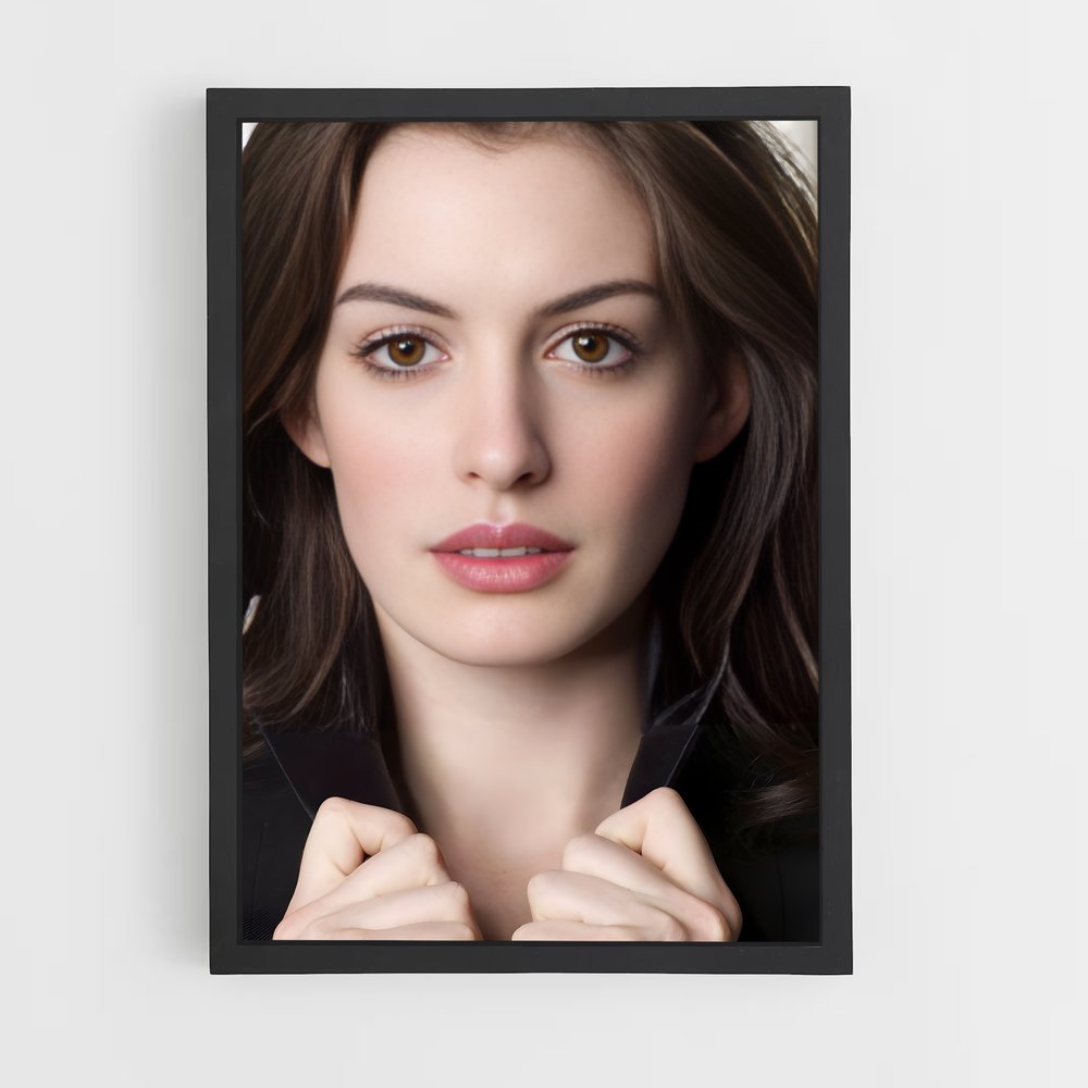 ap-anne hathaway-6 cadre Noir