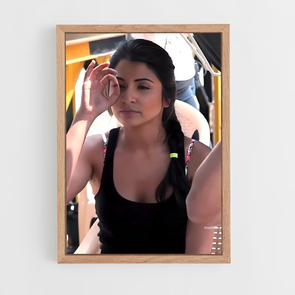 ap-anushka sharma-7 cadre Bois clair