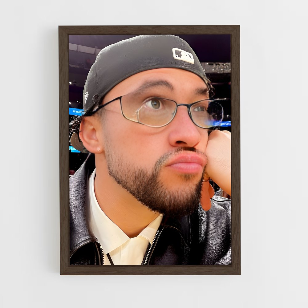 ap-bad bunny-1 cadre Bois foncé