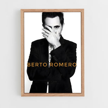 ap-berto romero-4 cadre Bois clair