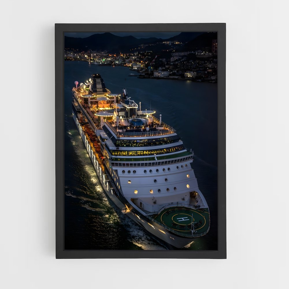 ap-cruise ships-15 cadre Noir