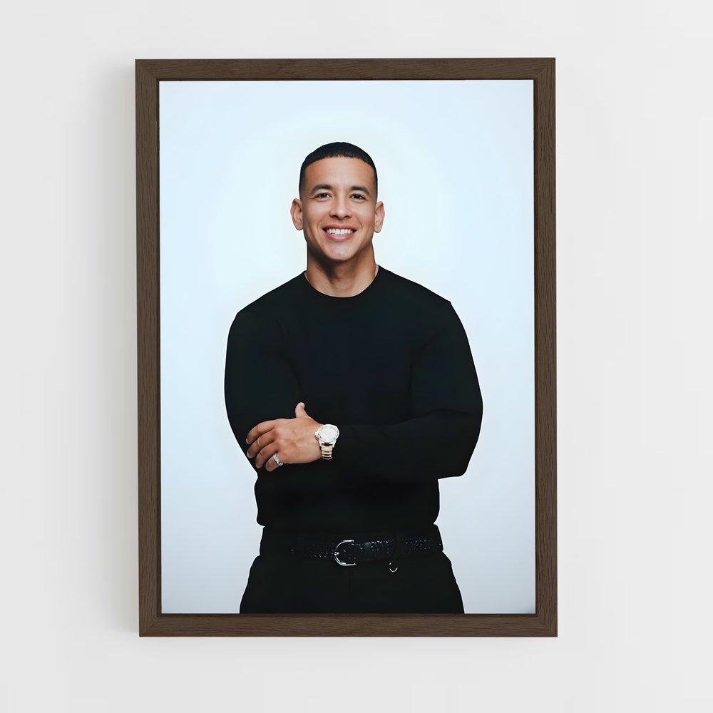 ap-daddy yankee-1 cadre Bois foncé