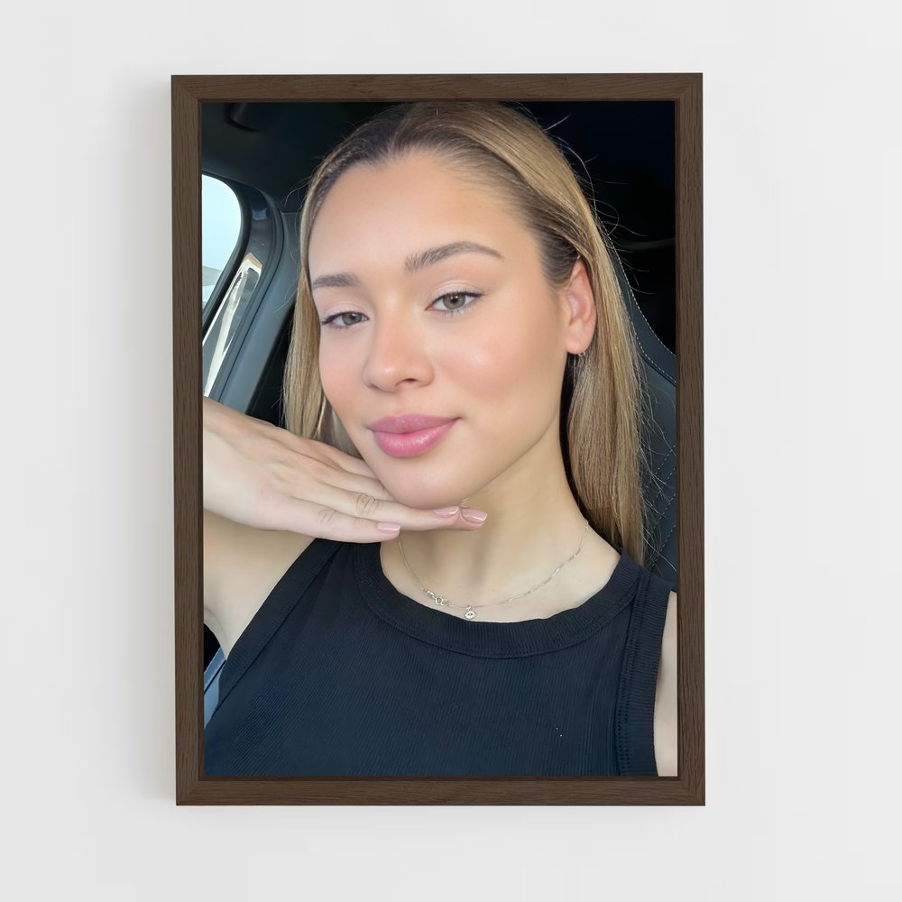 ap-daniela melchior-1 cadre Bois foncé