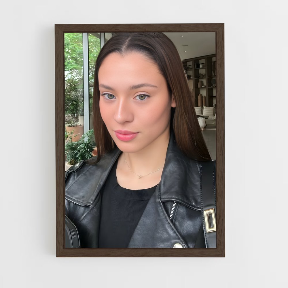 ap-daniela melchior-2 cadre Bois foncé