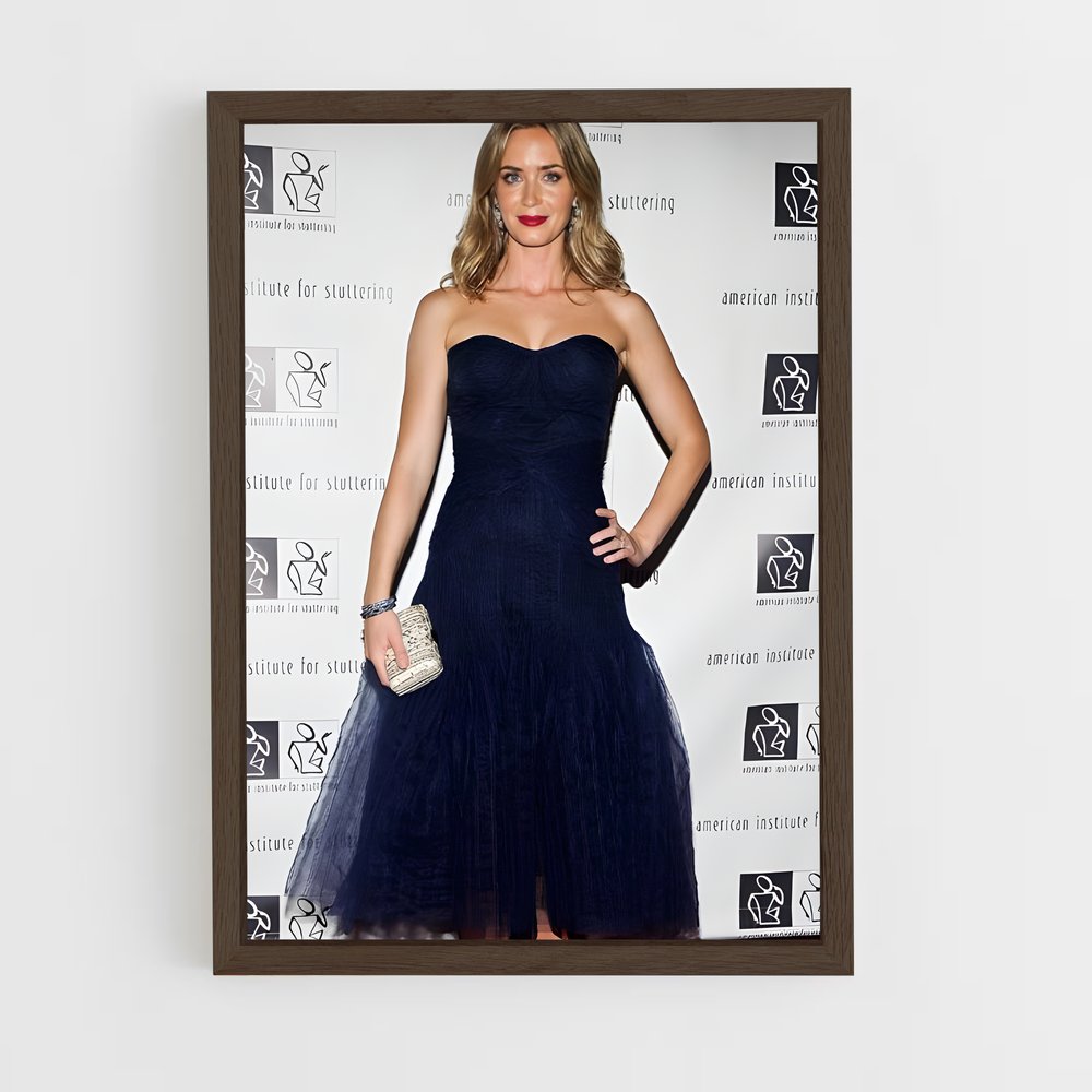 ap-emily blunt-9 cadre Bois foncé