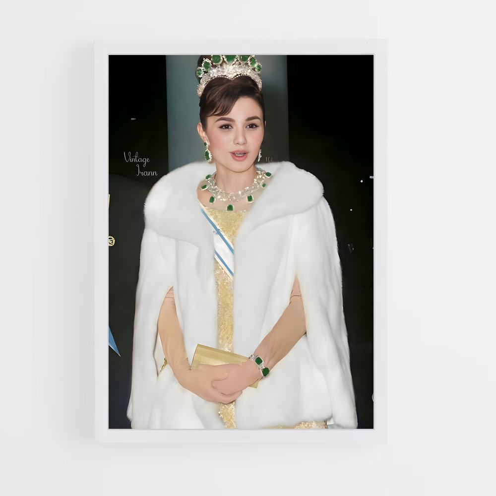 ap-empress farah pahlavi-5 cadre Blanc