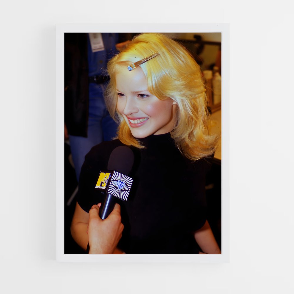 ap-eva herzigova-1 cadre Blanc