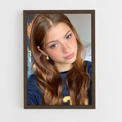 ap-girl-7 cadre Bois foncé