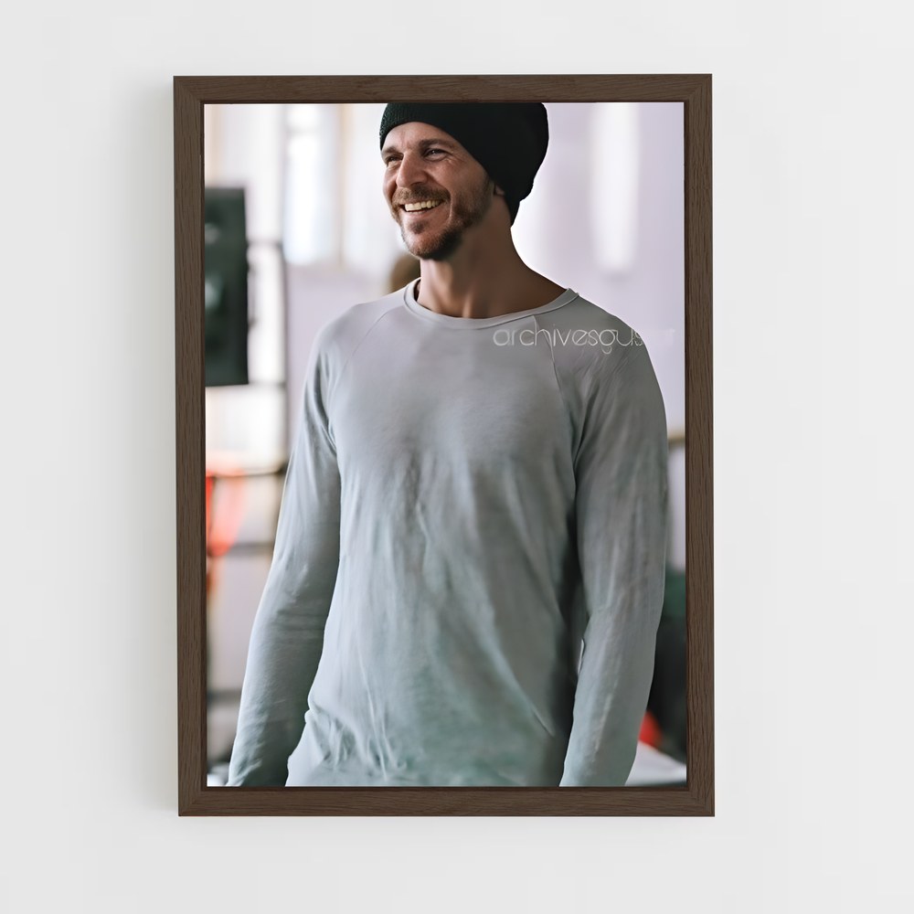 ap-gustaf skarsgård-4 cadre Bois foncé