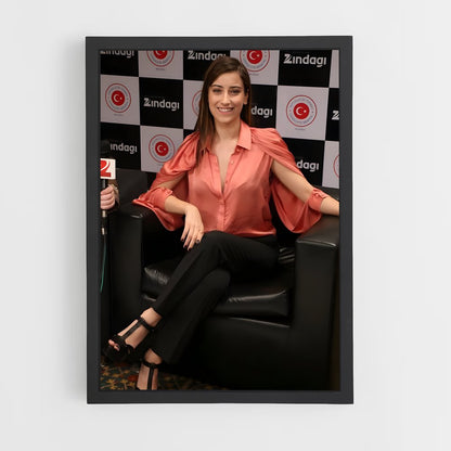 ap-hazal kaya-11 cadre Noir