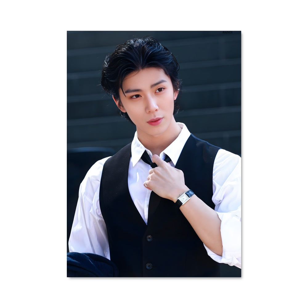 Poster Hwiyoung 49421