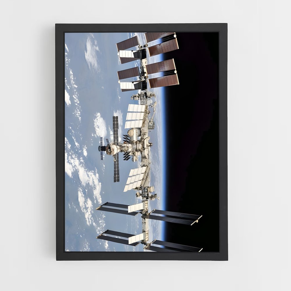ap-international space station-9 cadre Noir