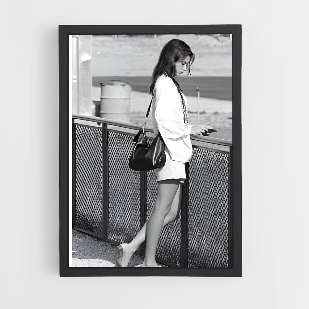 ap-isabella rossellini-8 cadre Noir