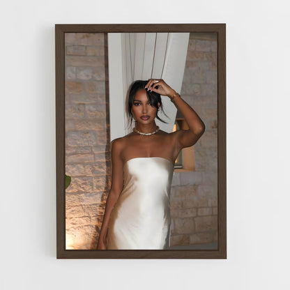 ap-jasmine tookes-6 cadre Bois foncé