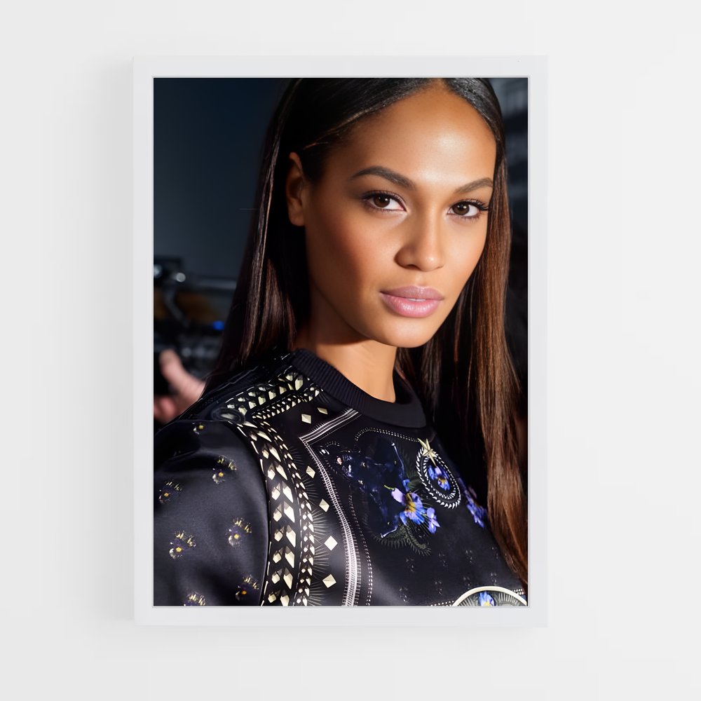ap-joan smalls-2 cadre Blanc