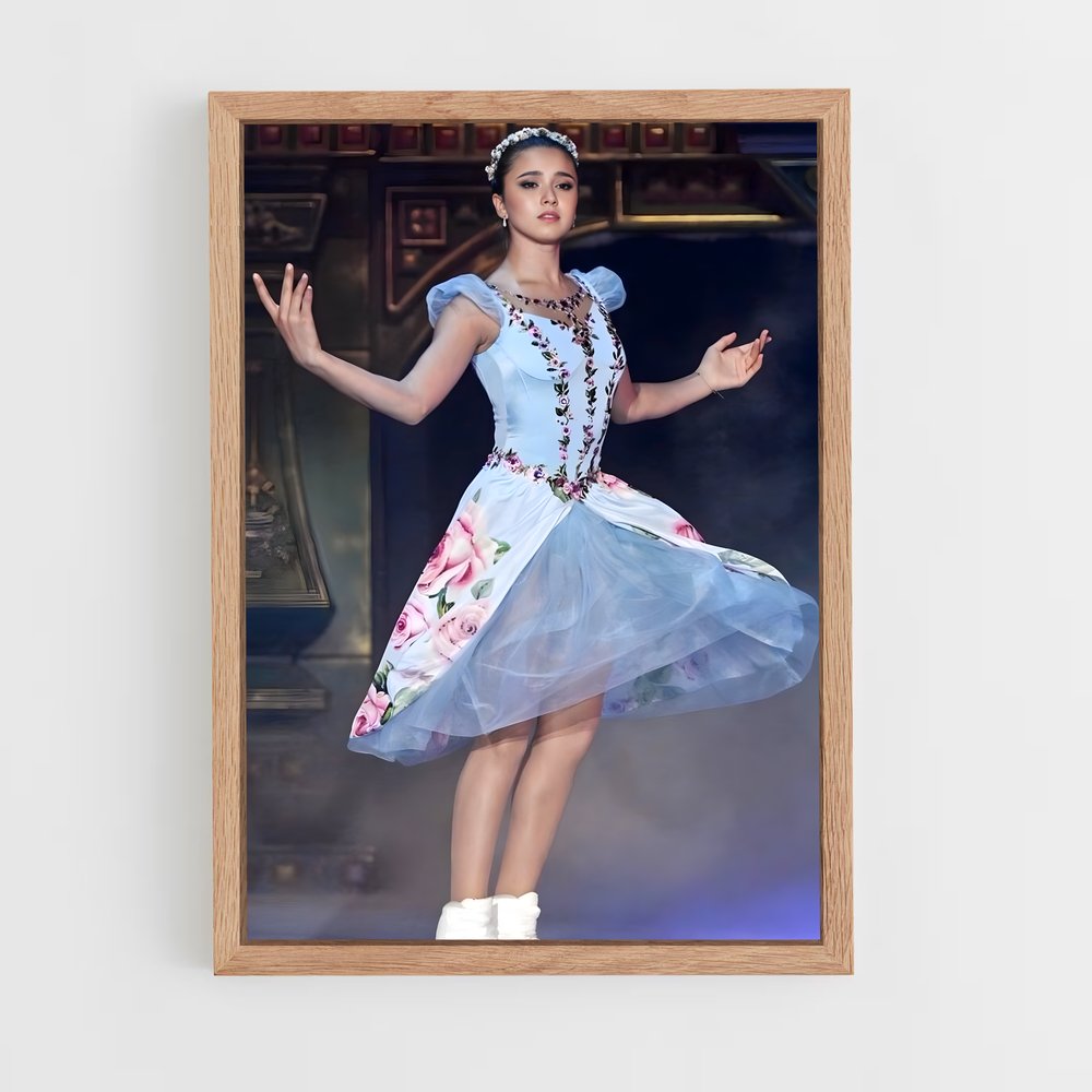 ap-kamila valieva-10 cadre Bois clair