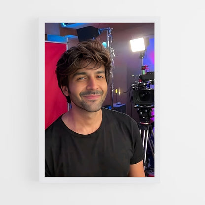 ap-kartik aaryan-1 cadre Blanc