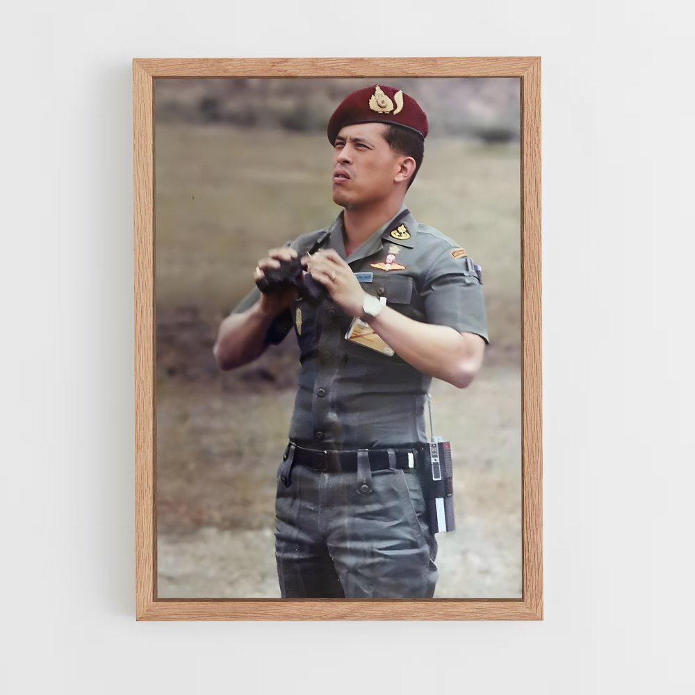 ap-king maha vajiralongkorn-6 cadre Bois clair