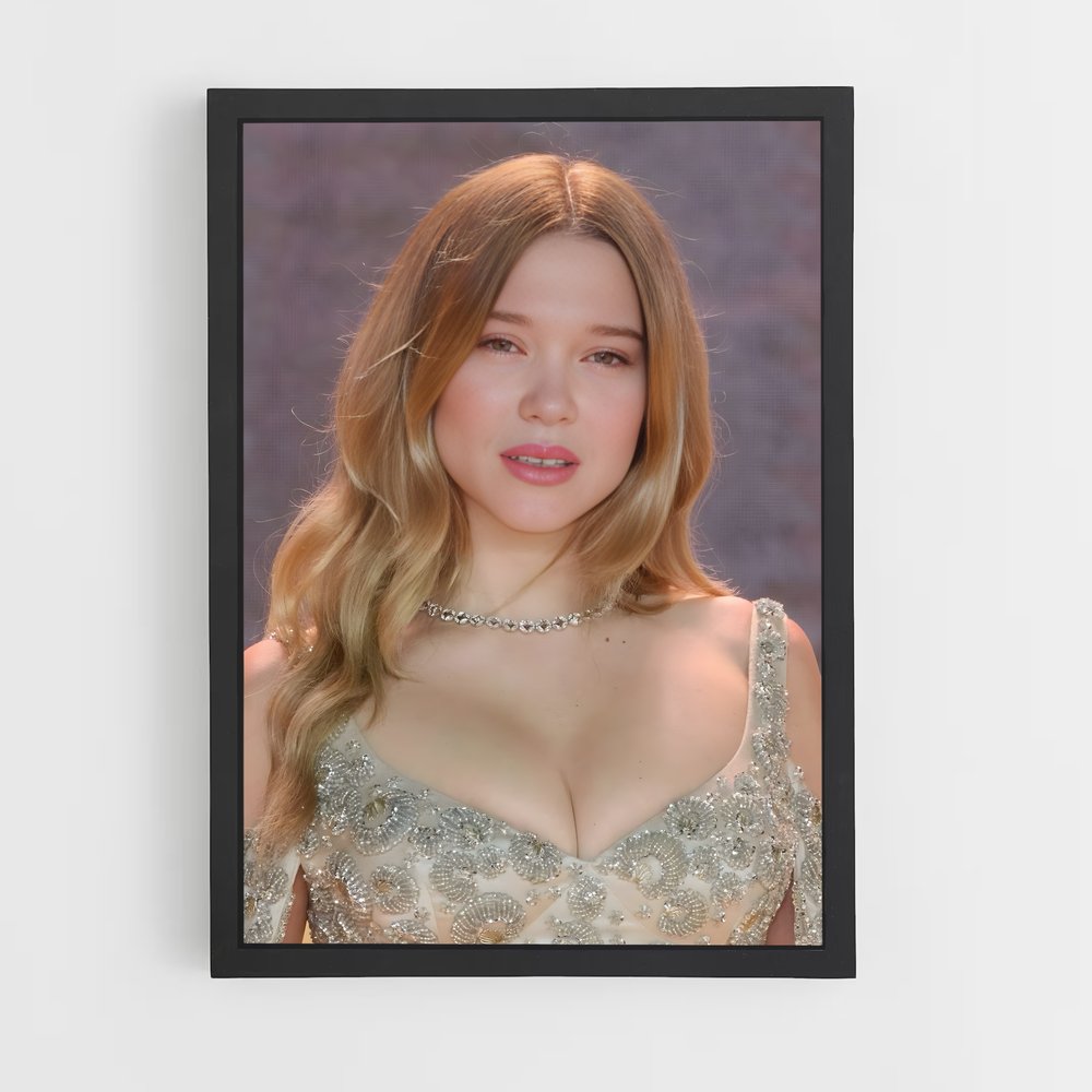 ap-lea seydoux-1 cadre Noir