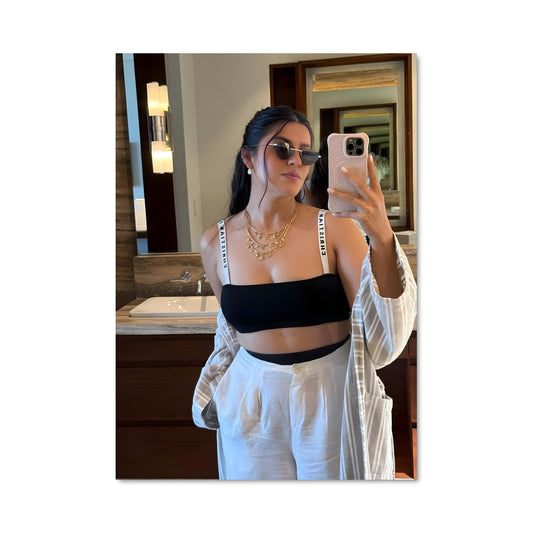 Poster Selfie Bliss