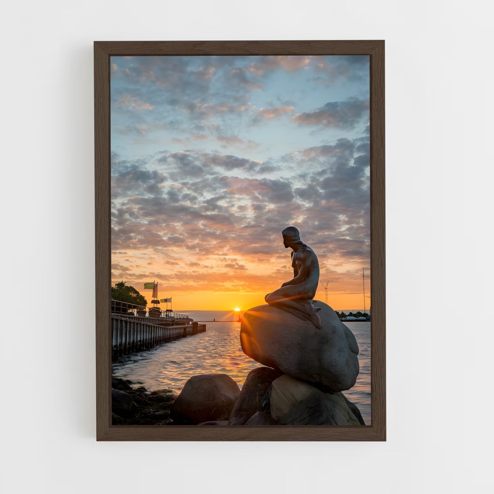 ap-little mermaid statue-4 cadre Bois foncé