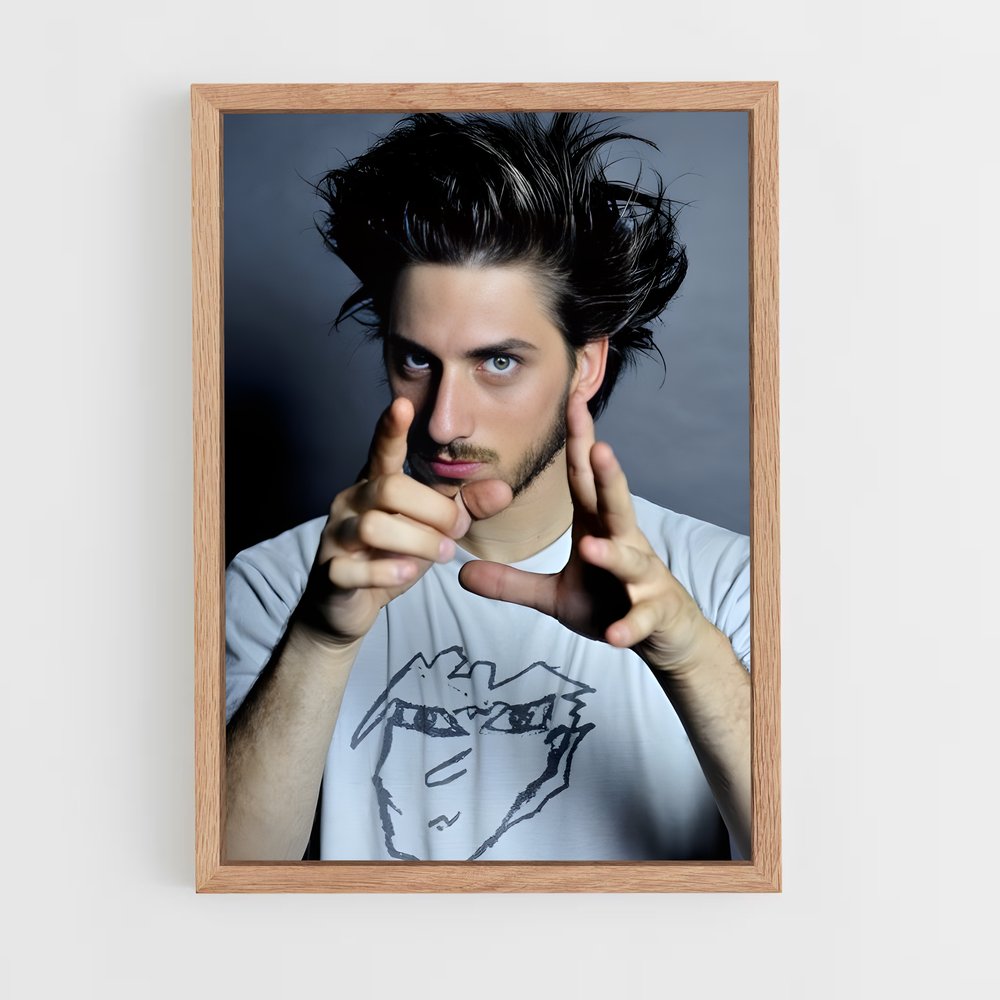 ap-luca marinelli-2 cadre Bois clair