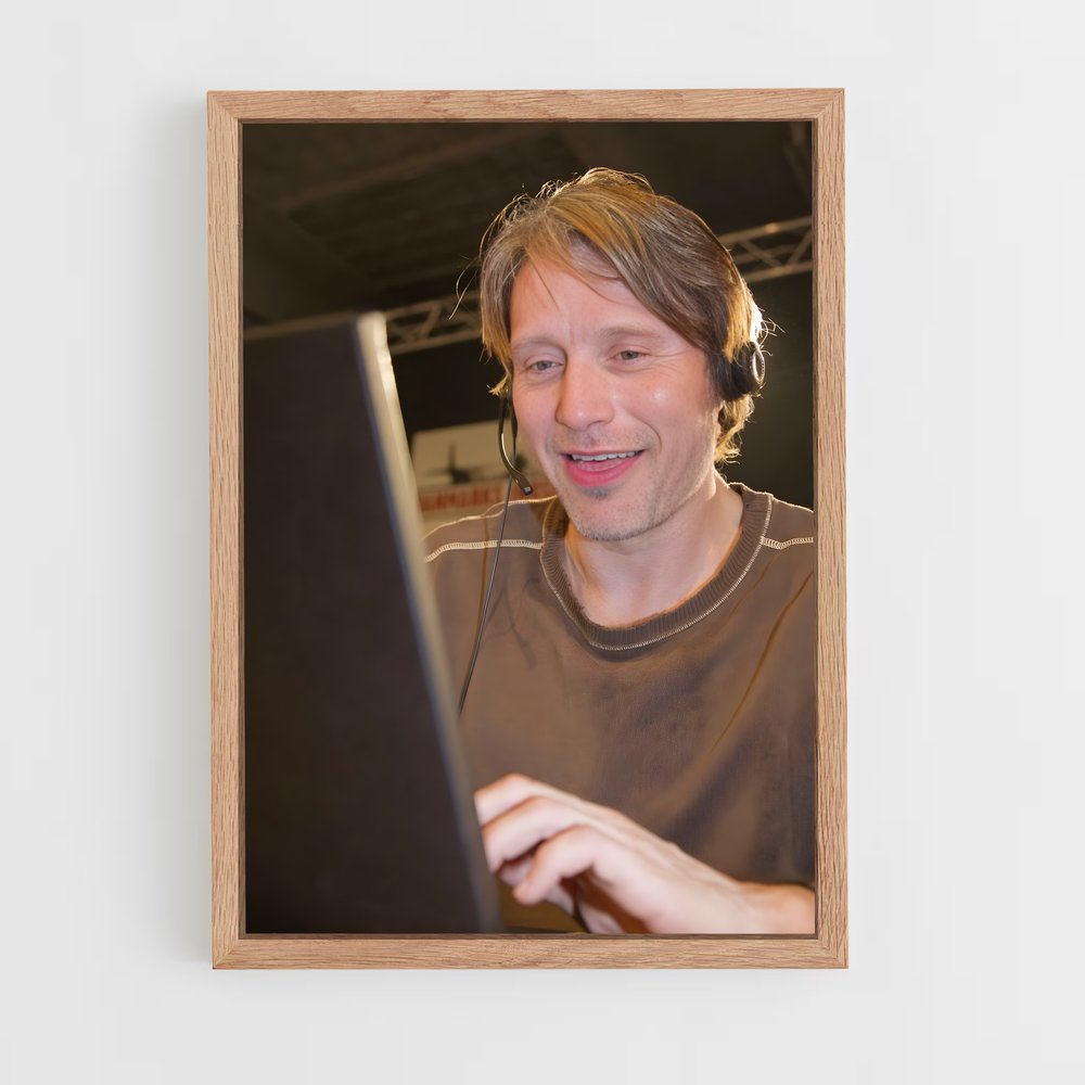 ap-mads mikkelsen-2 cadre Bois clair