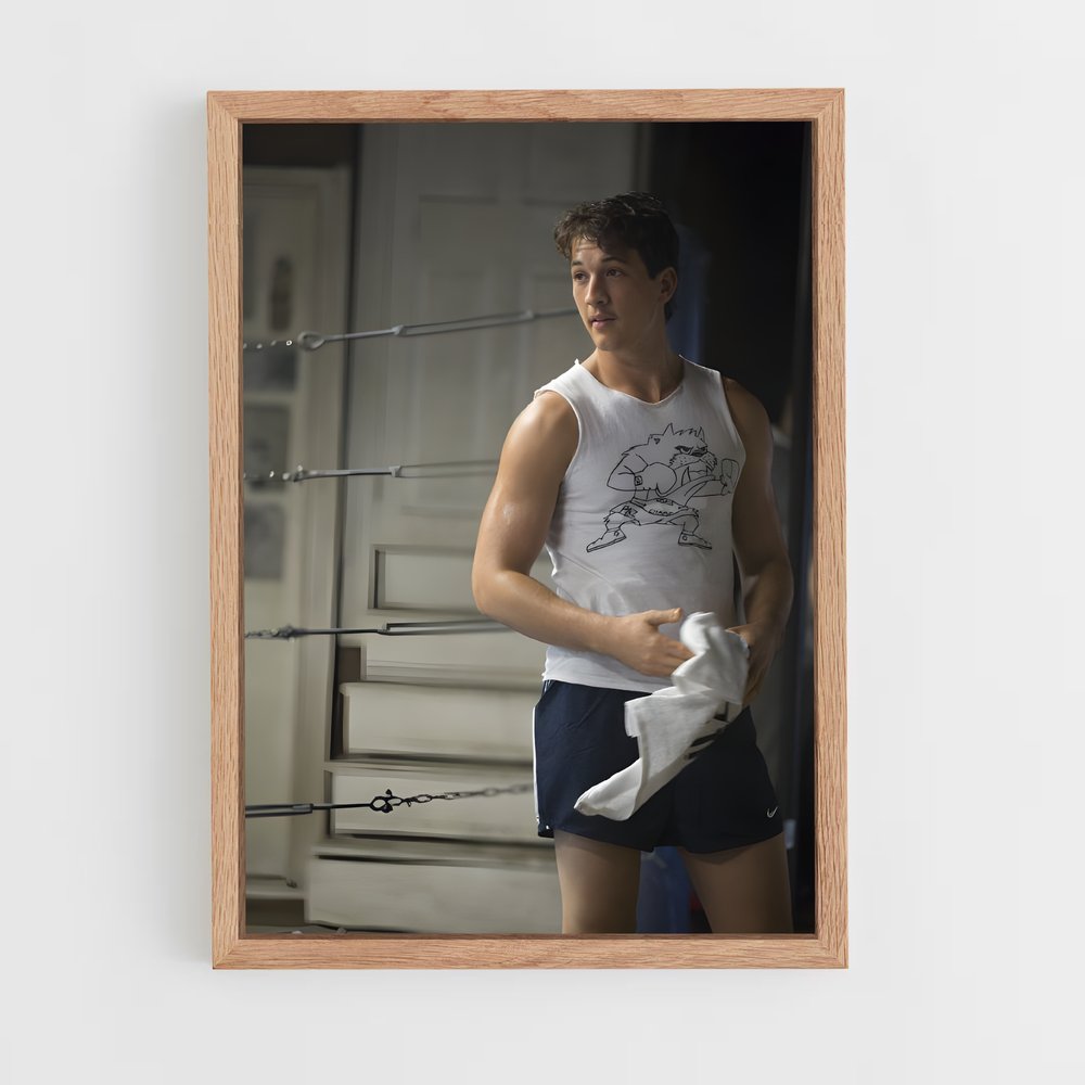 ap-miles teller-3 cadre Bois clair