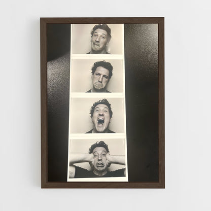 ap-miles teller-5 cadre Bois foncé