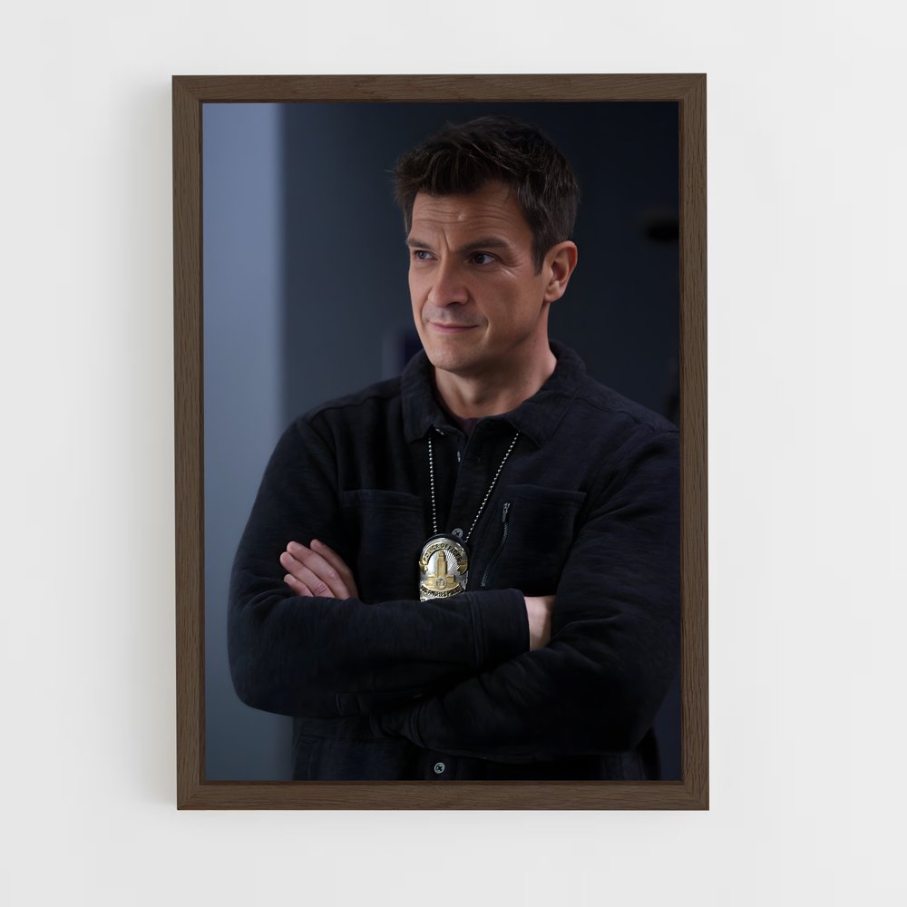 ap-nathan fillion-5 cadre Bois foncé