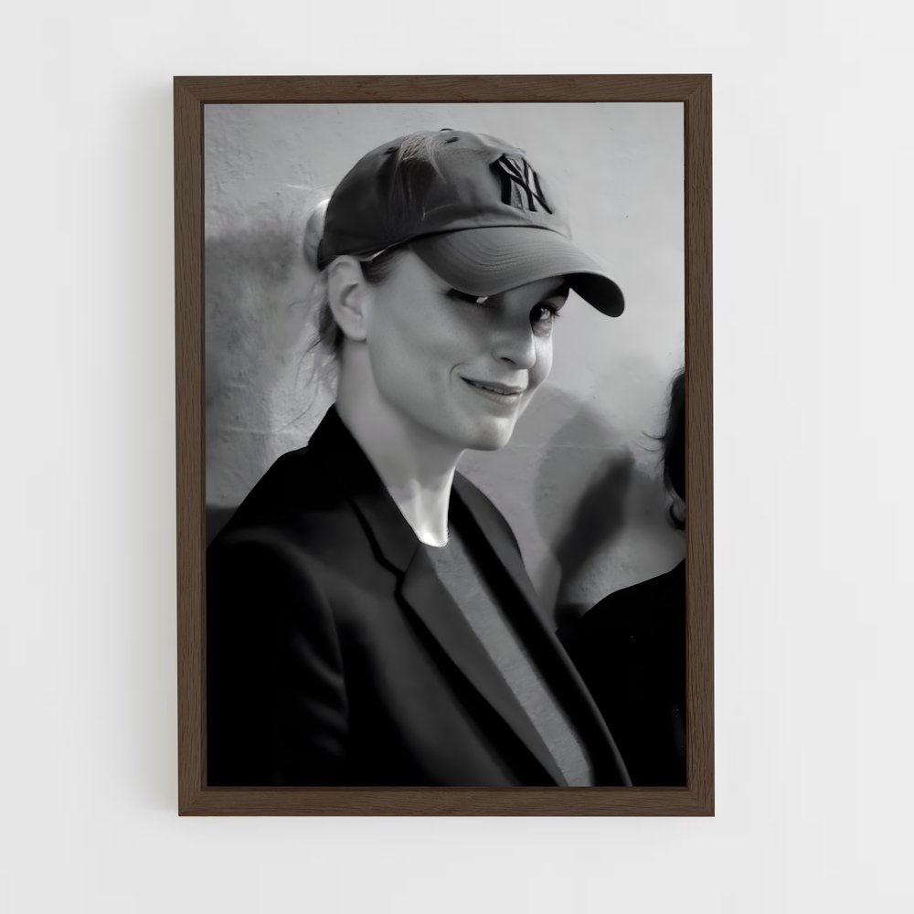 ap-nina hoss-8 cadre Bois foncé