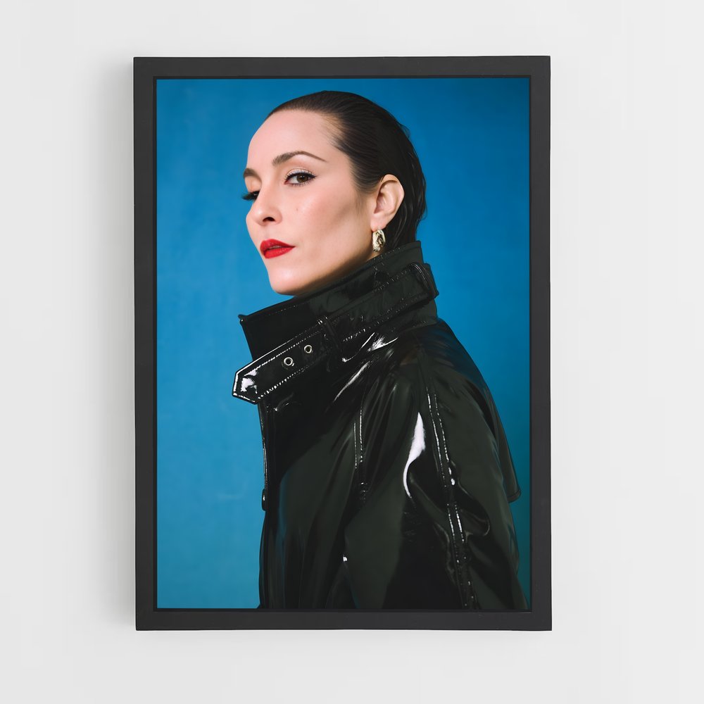 ap-noomi rapace-4 cadre Noir