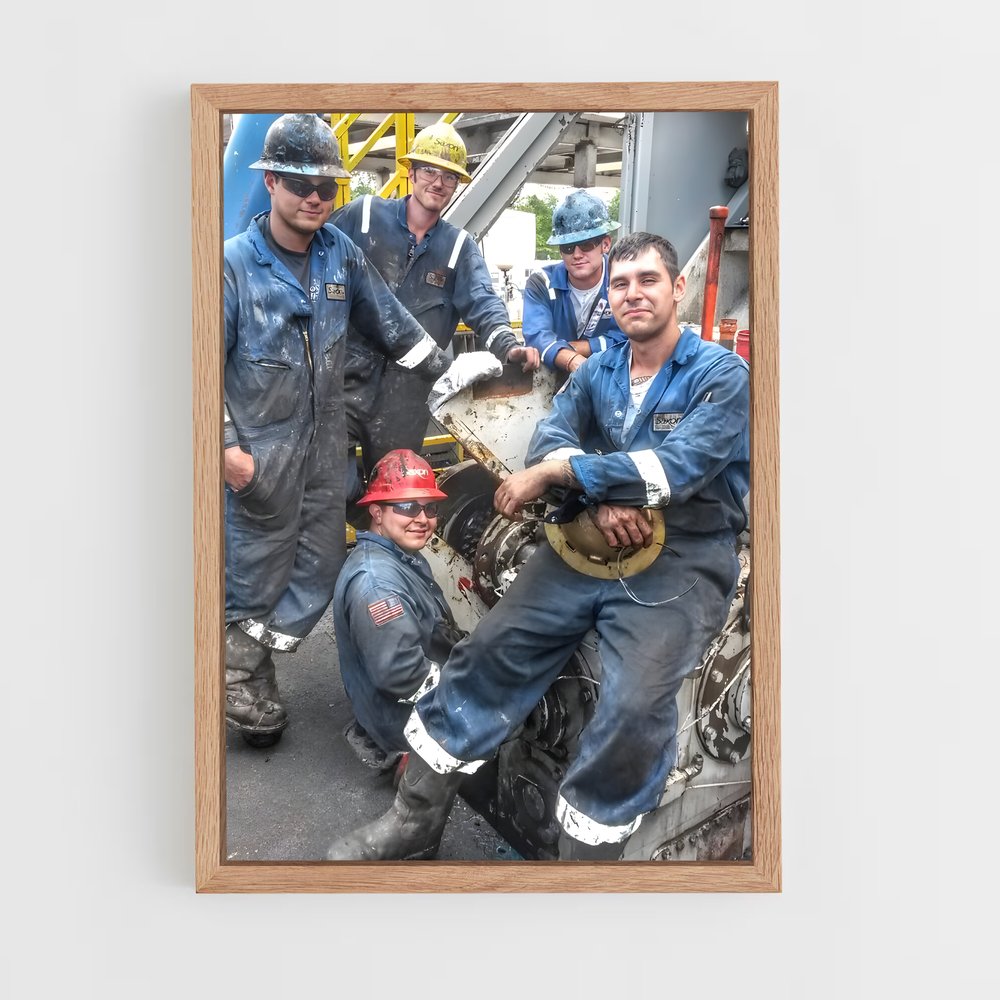 ap-oil rig worker-1 cadre Bois clair