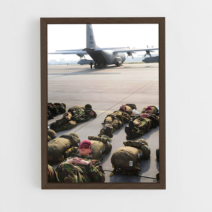 ap-paratrooper-8 cadre Bois foncé