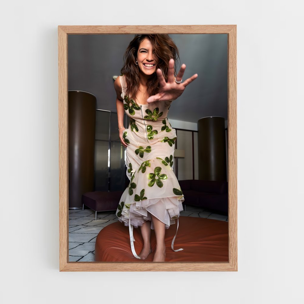 ap-priyanka chopra-4 cadre Bois clair