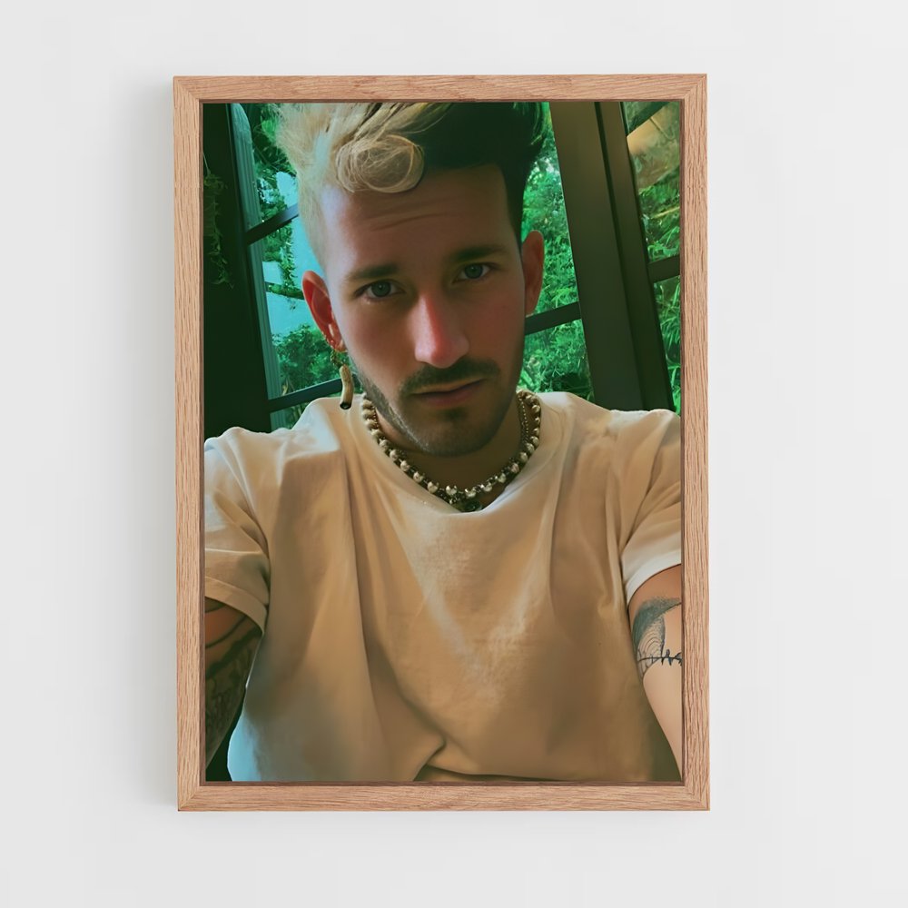 ap-ricky montaner-5 cadre Bois clair