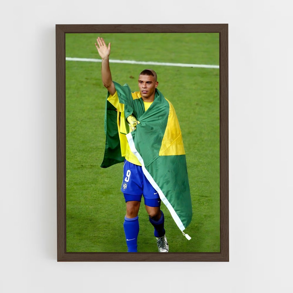 ap-ronald nazario-7 cadre Bois foncé