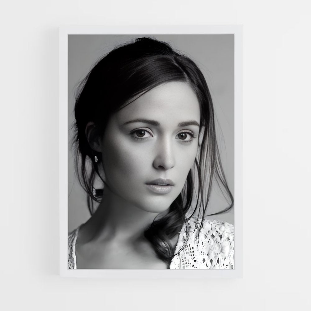 ap-rose byrne-6 cadre Blanc
