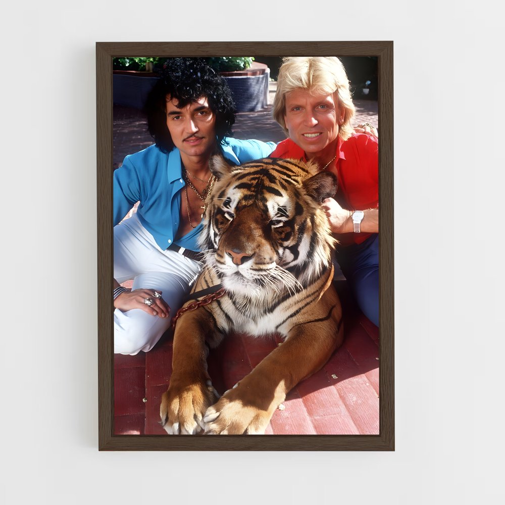 ap-siegfried and roy-2 cadre Bois foncé