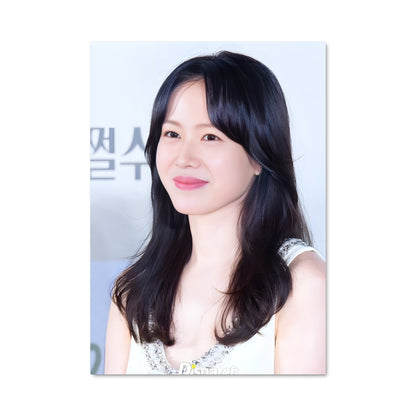 Poster Son ye-jin 8254