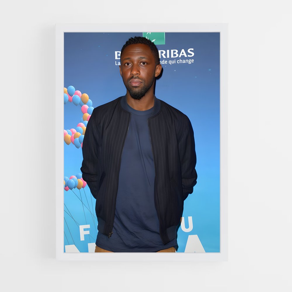 ap-thomas ngijol-2 cadre Blanc